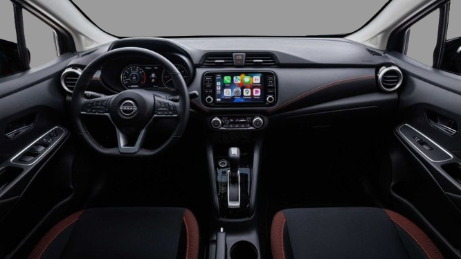 Nissan Versa