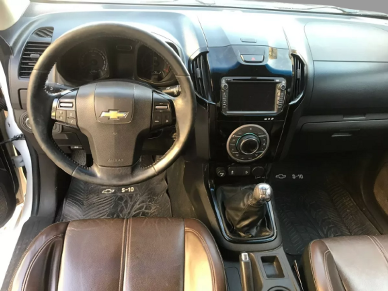 Chevrolet S-10
