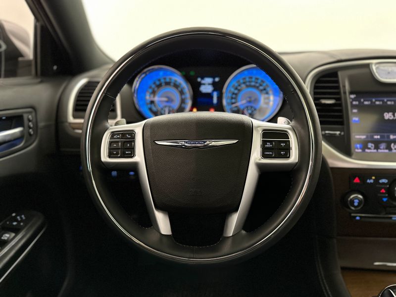 Jeep 300 C