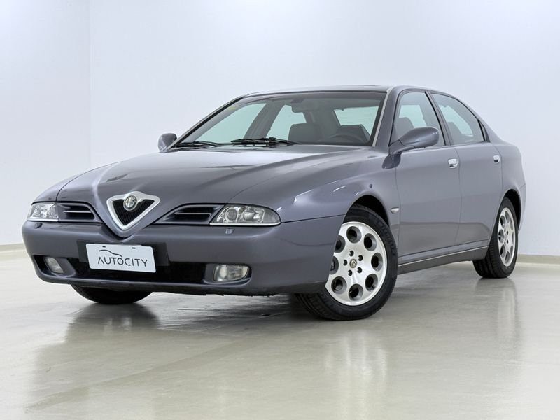 Alfa Romeo 166