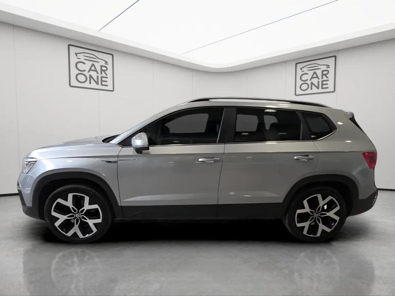 Volkswagen Taos