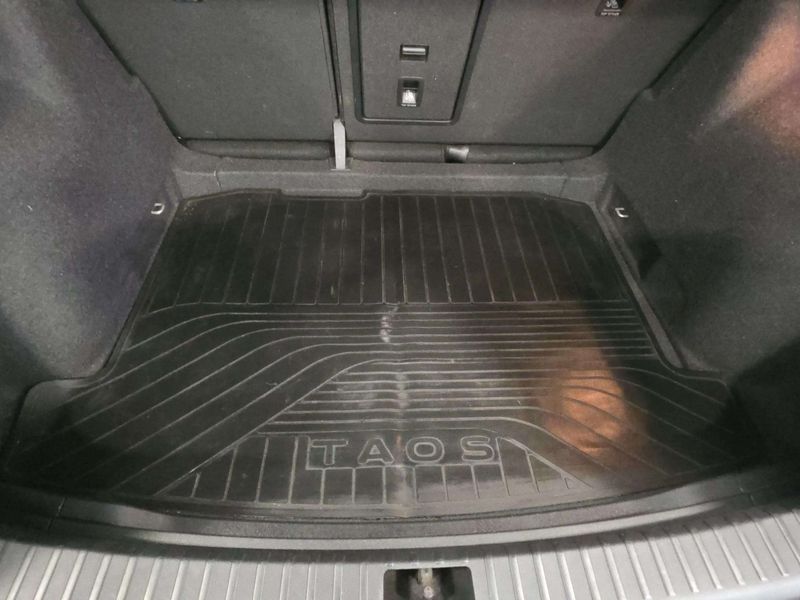 Volkswagen Taos