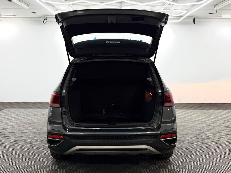 Volkswagen Taos