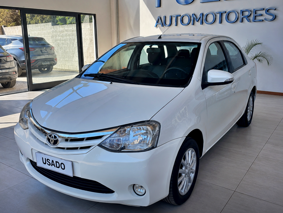 TOYOTA ETIOS