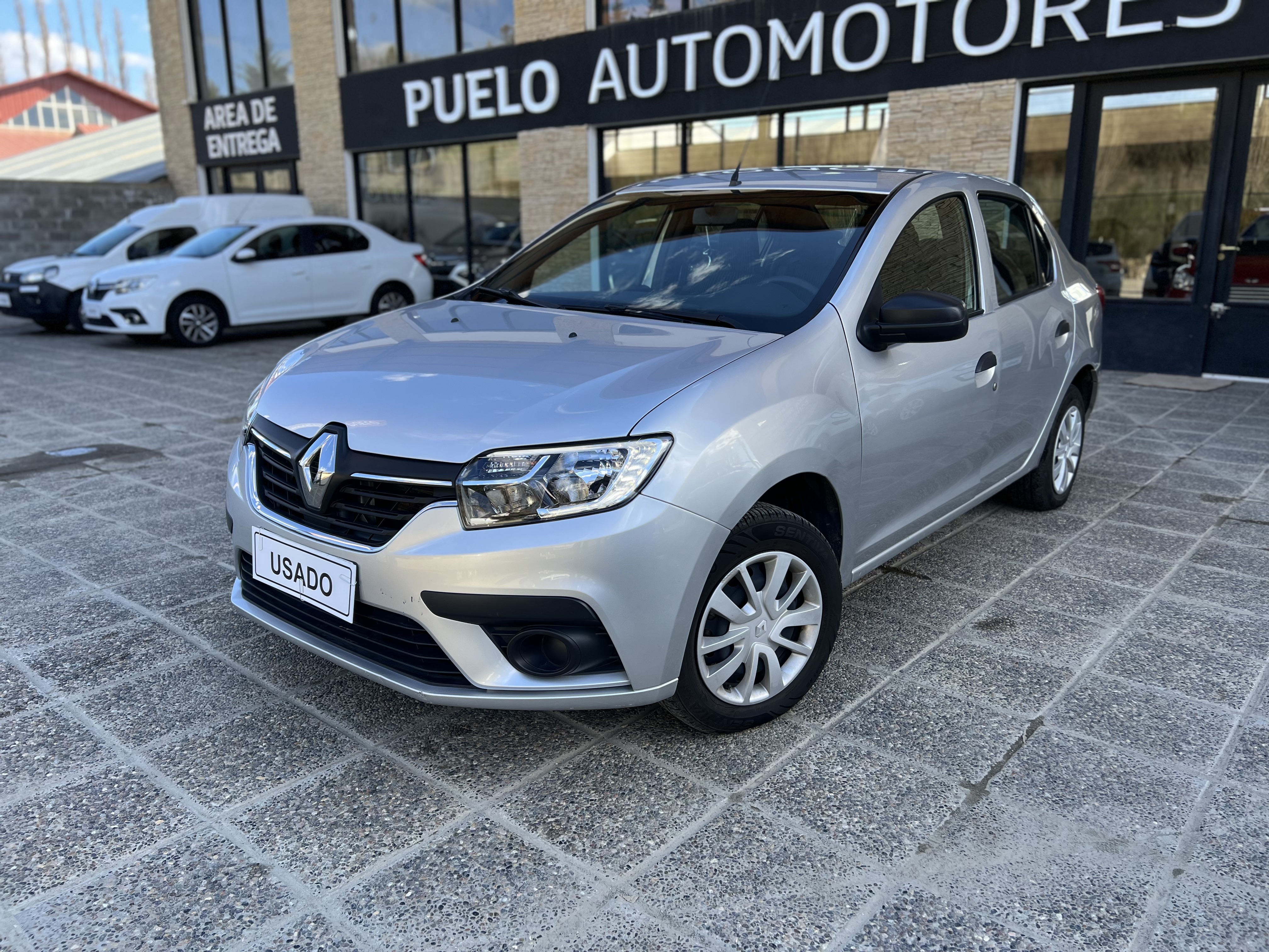 RENAULT LOGAN