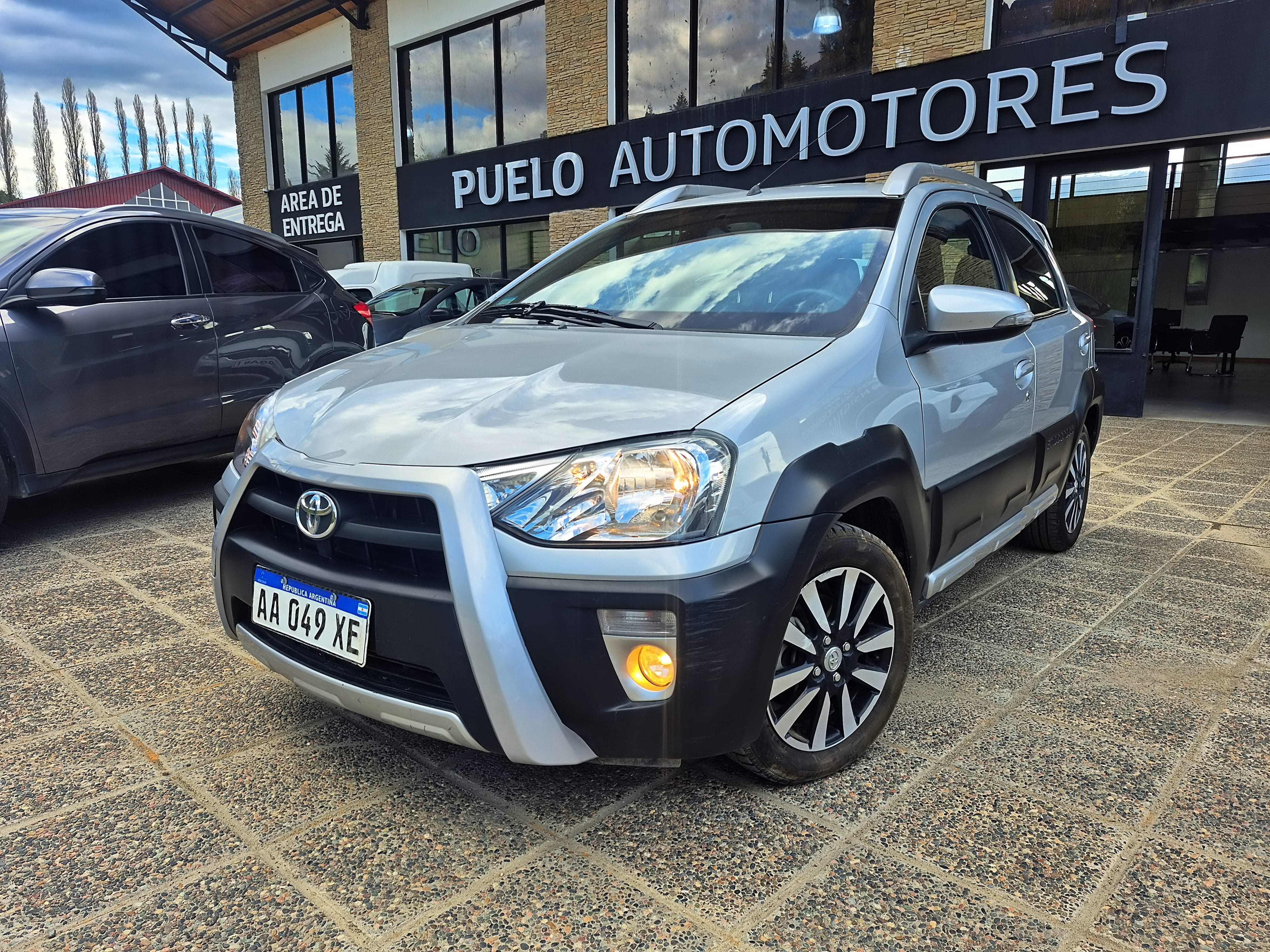 TOYOTA ETIOS