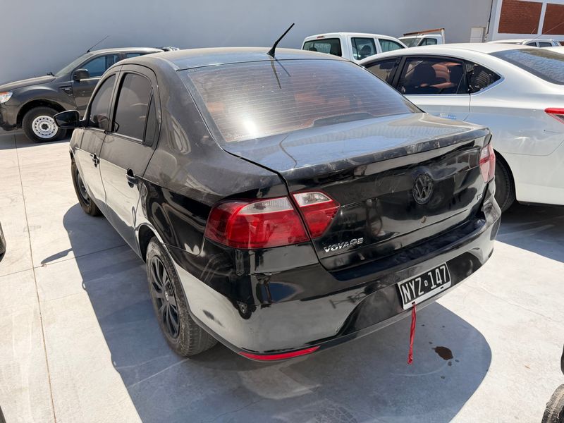 VOLKSWAGEN VOYAGE