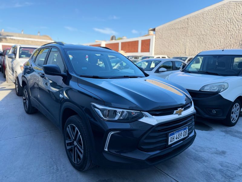 CHEVROLET TRACKER