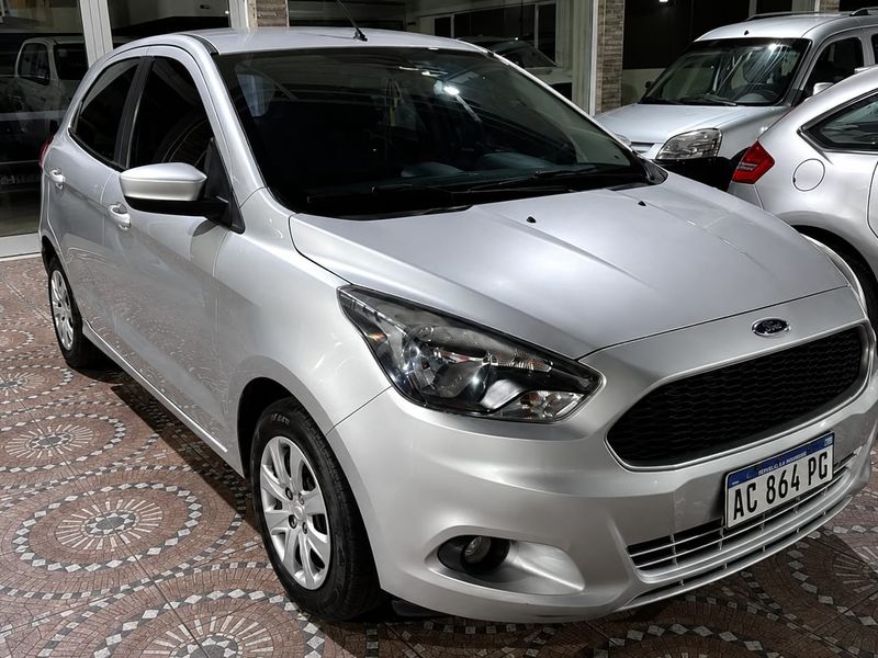 FORD KA