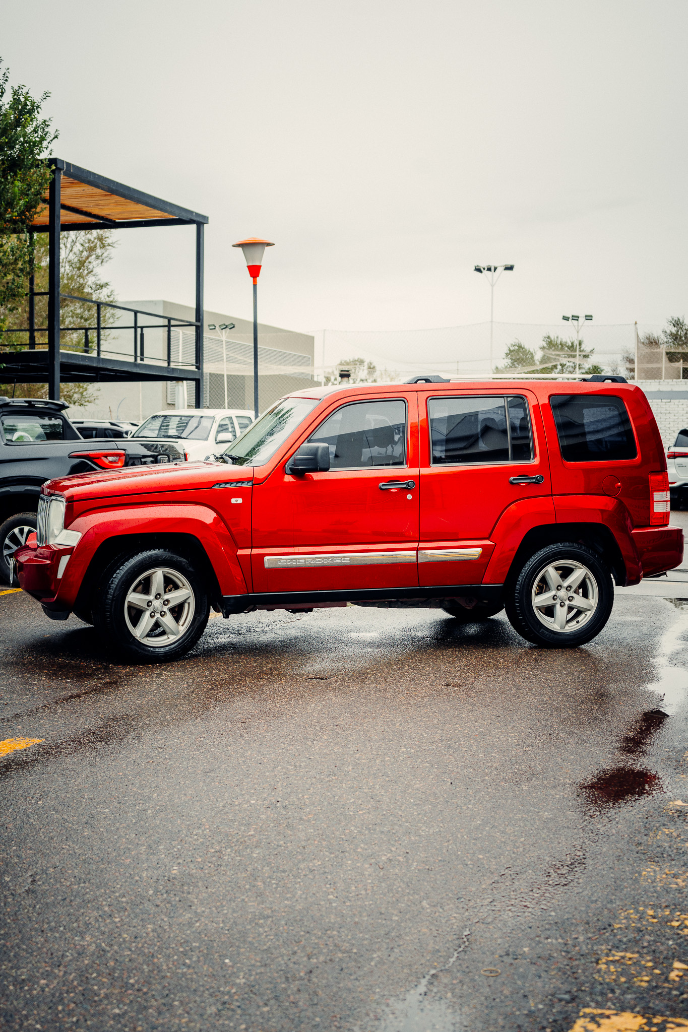 Cherokee 2013 2