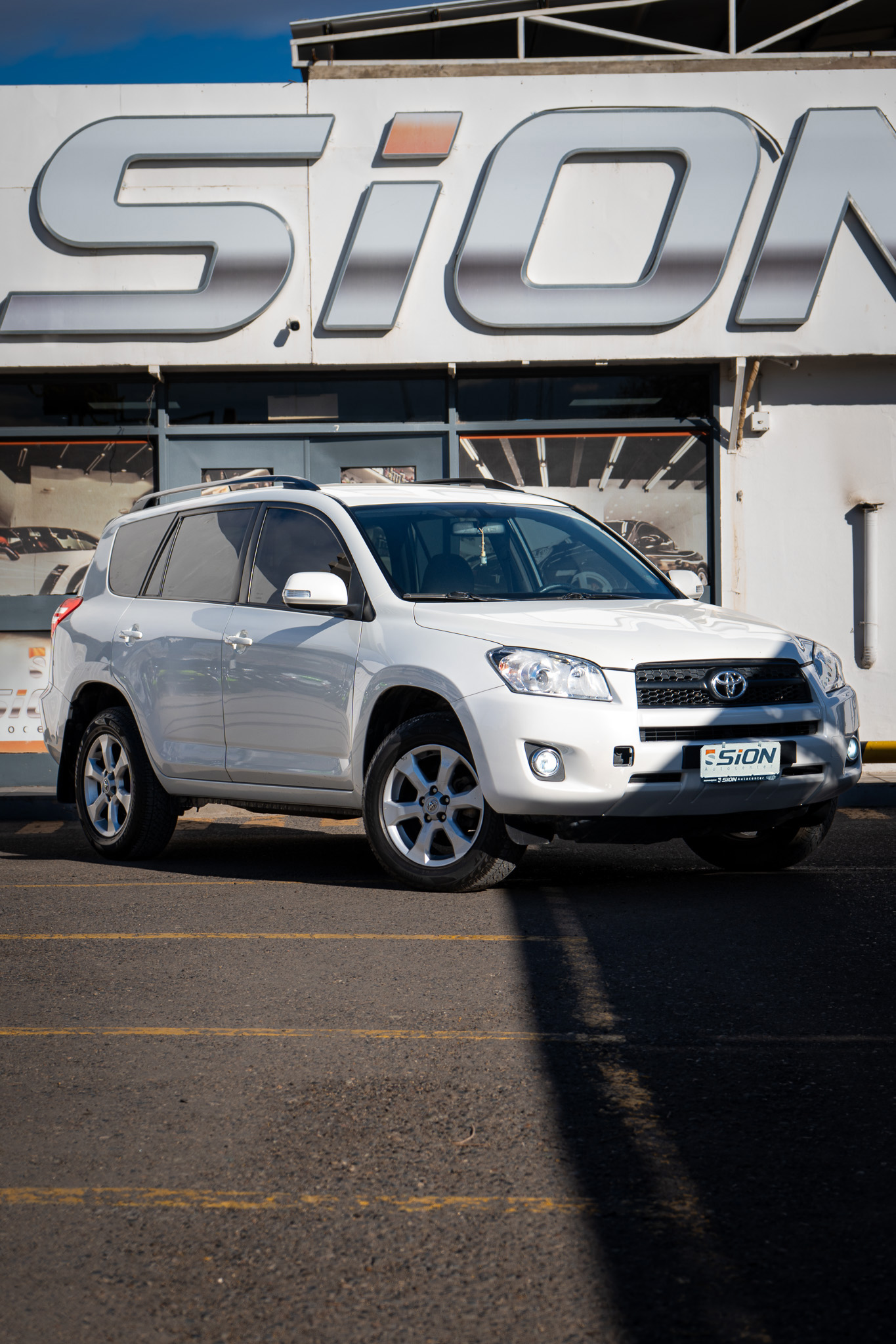 RAV 2011 1