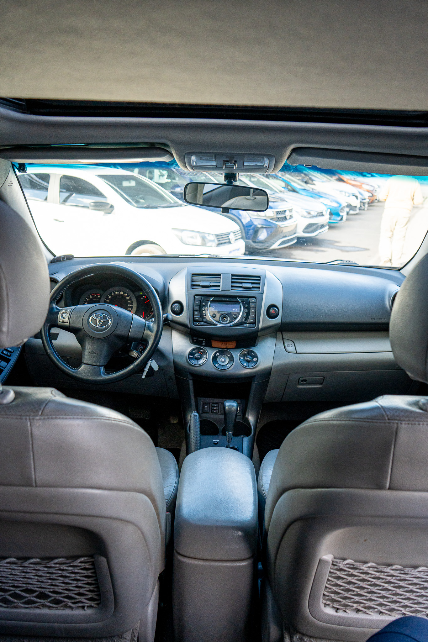 RAV 2012 8