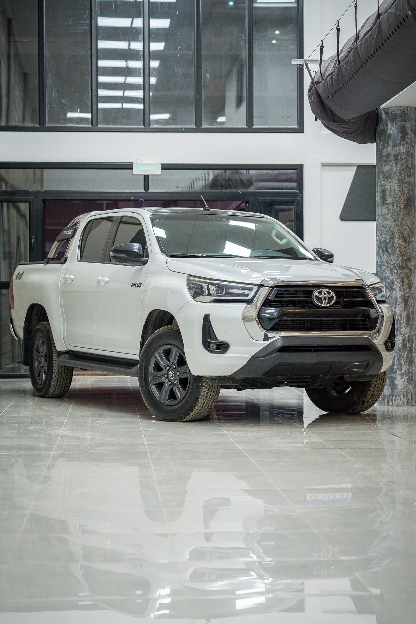 Hilux 2023 1