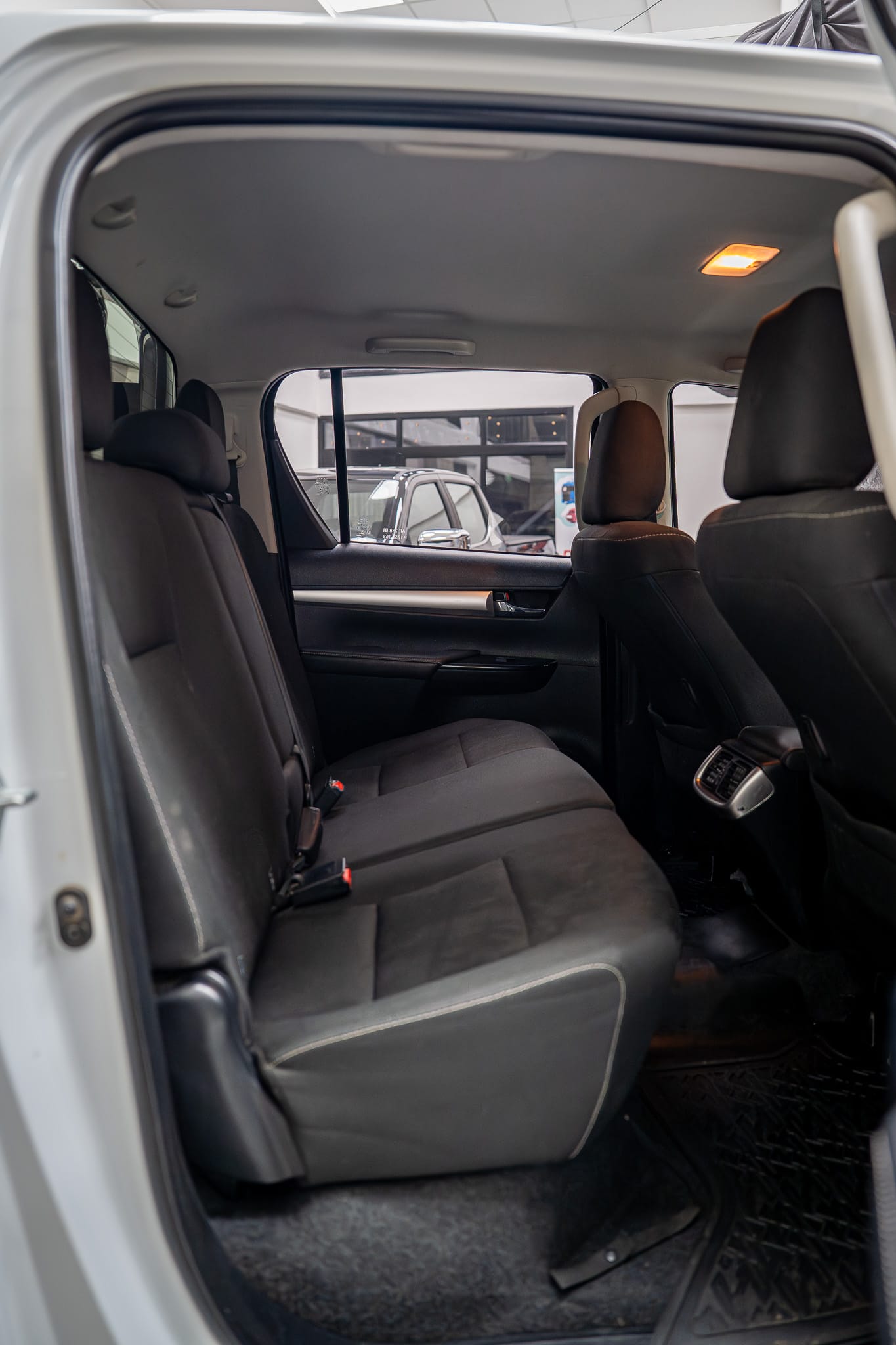 Hilux 2023 6