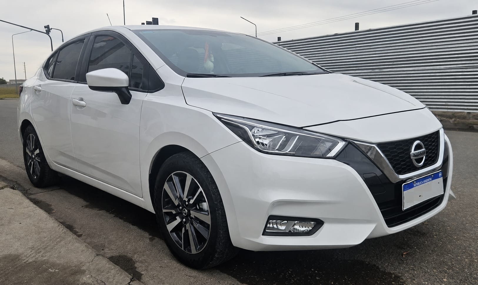 Versa 2023 1