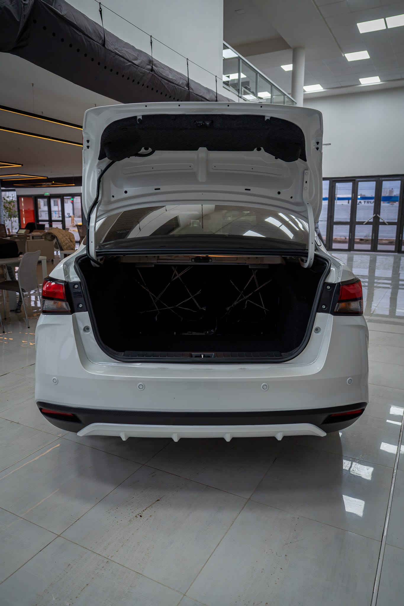 Versa 2023 4