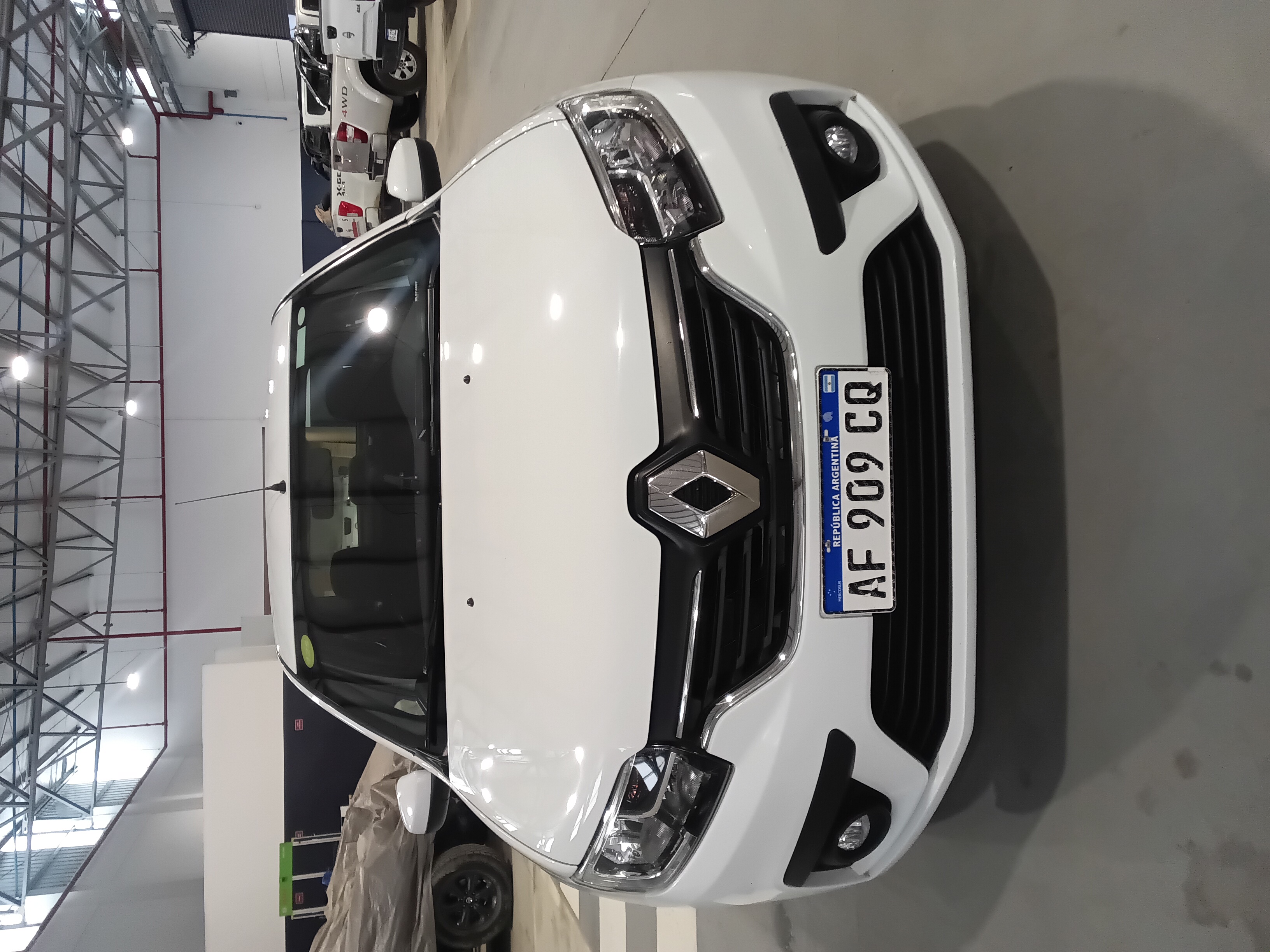 Renault Logan 2023
