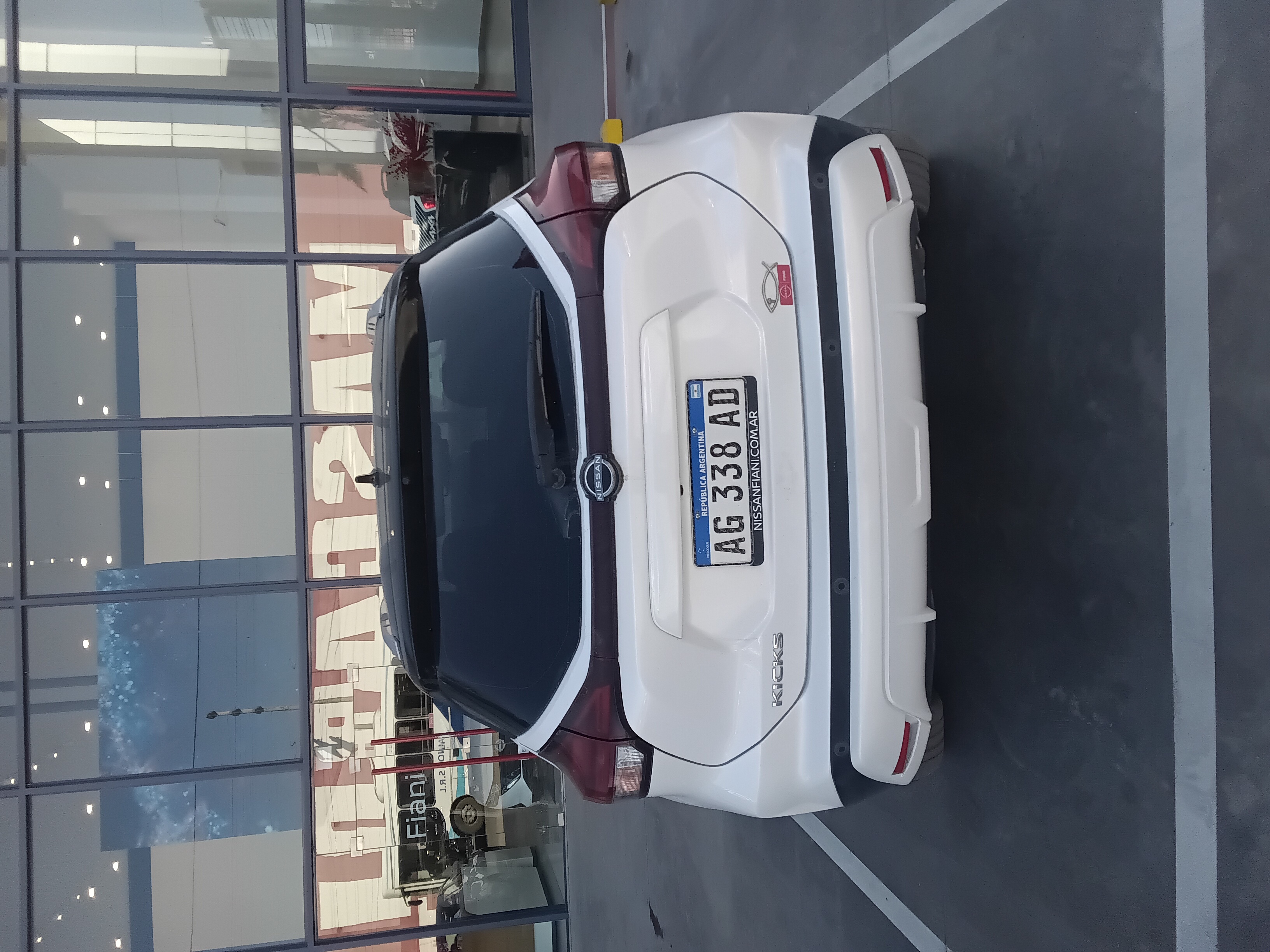 Nissan Kicks miniatura 2