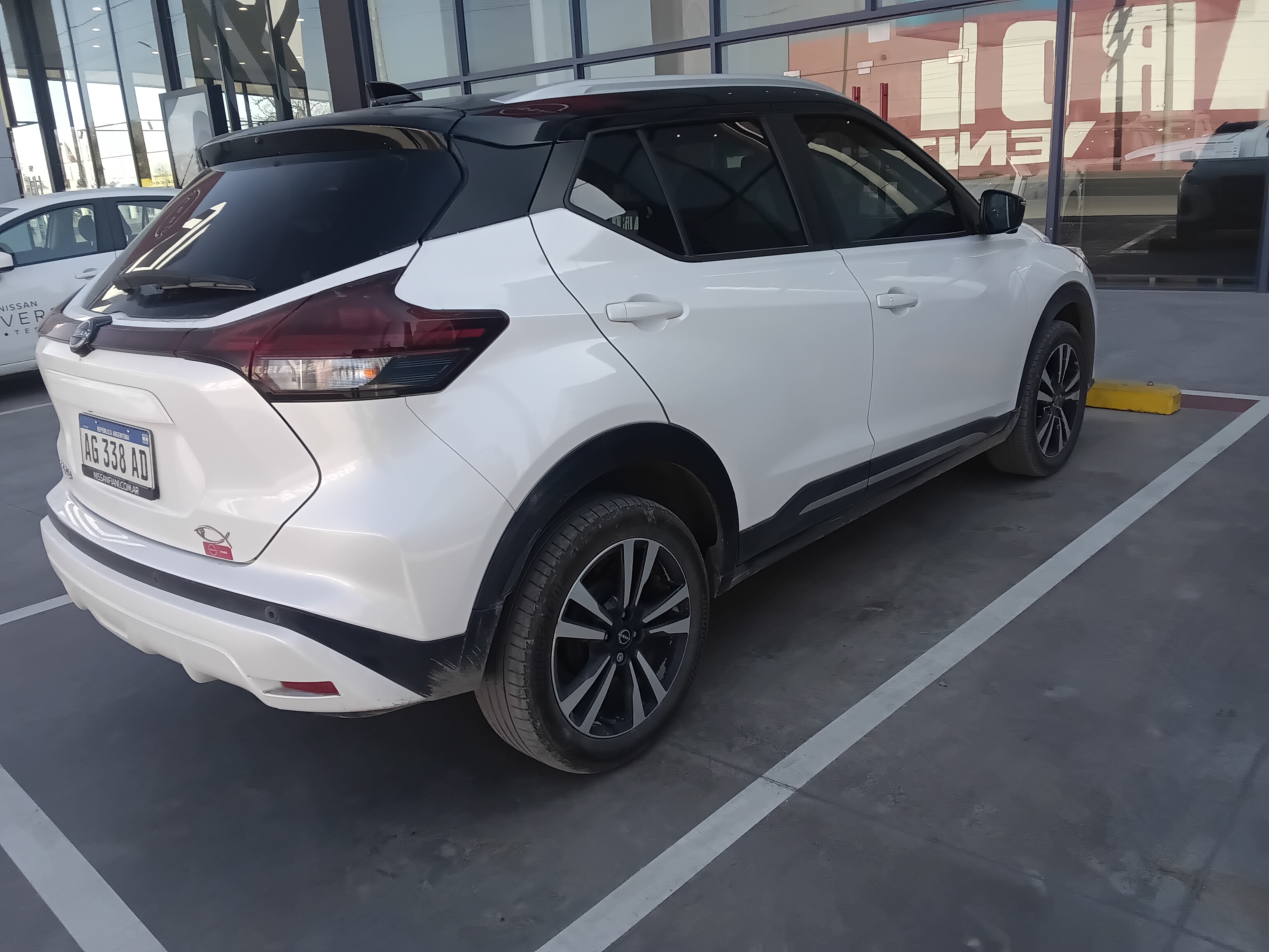 Nissan Kicks miniatura 4
