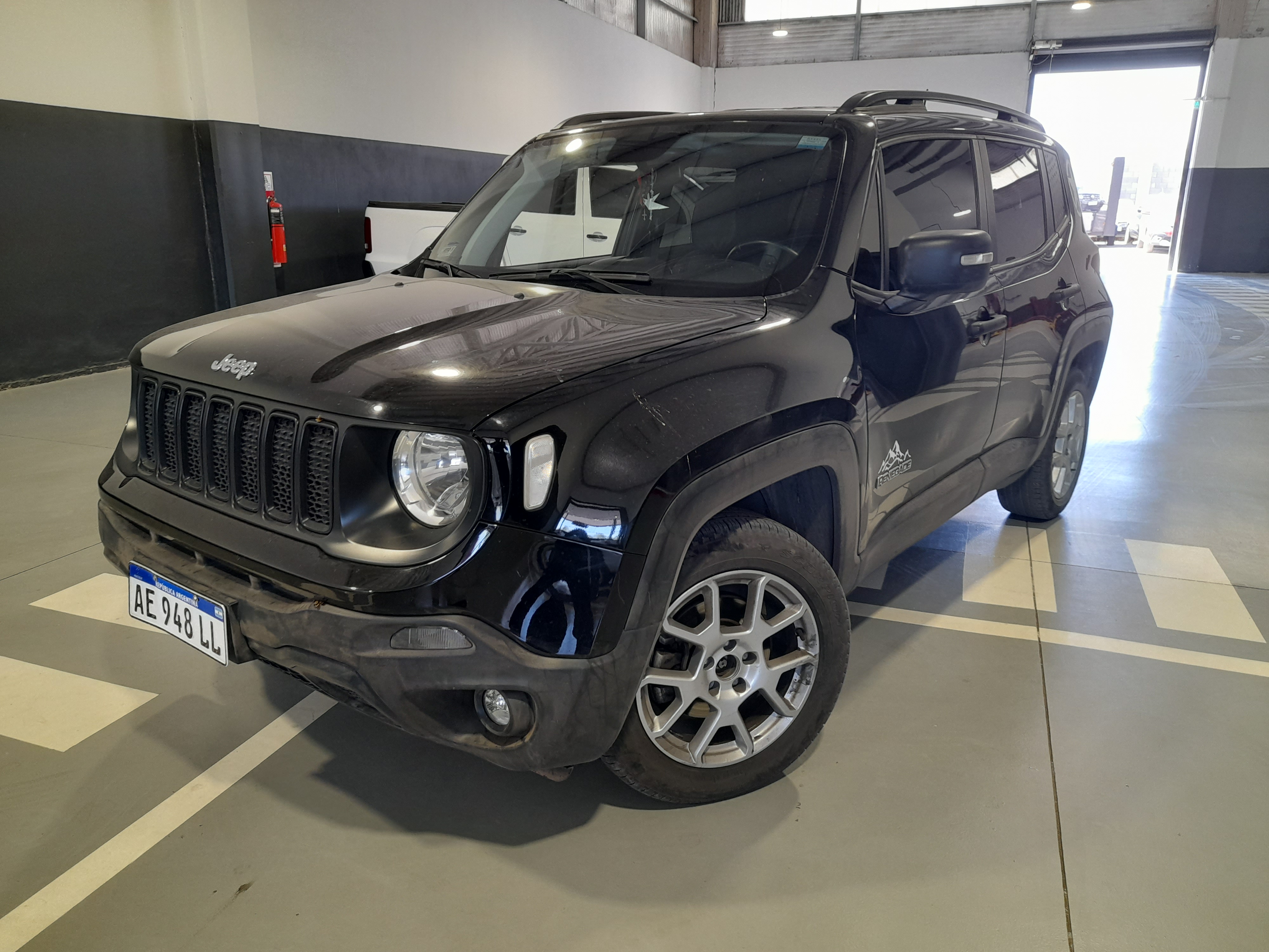Jeep Renegade miniatura 3