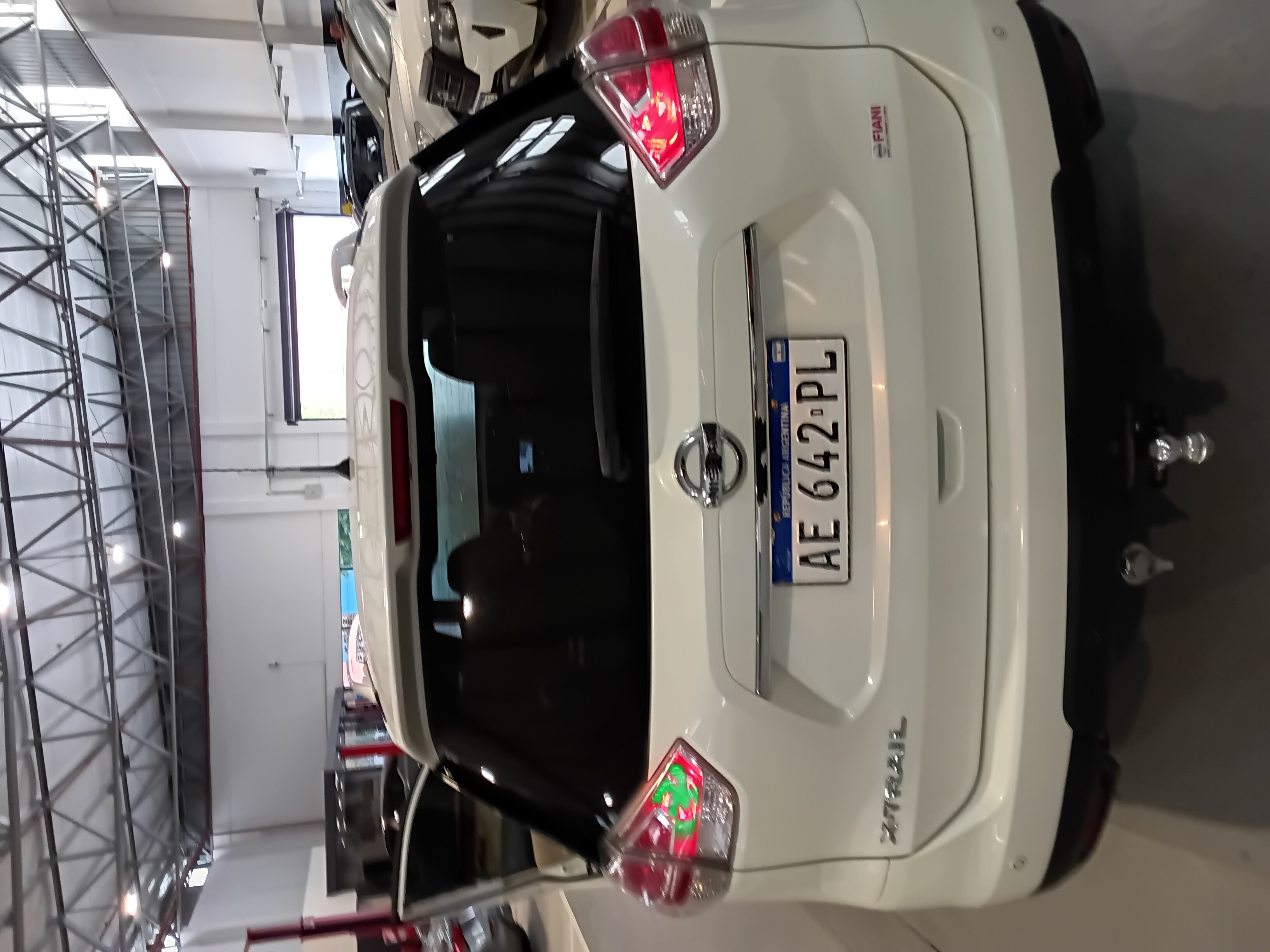Nissan Xtrail miniatura 3
