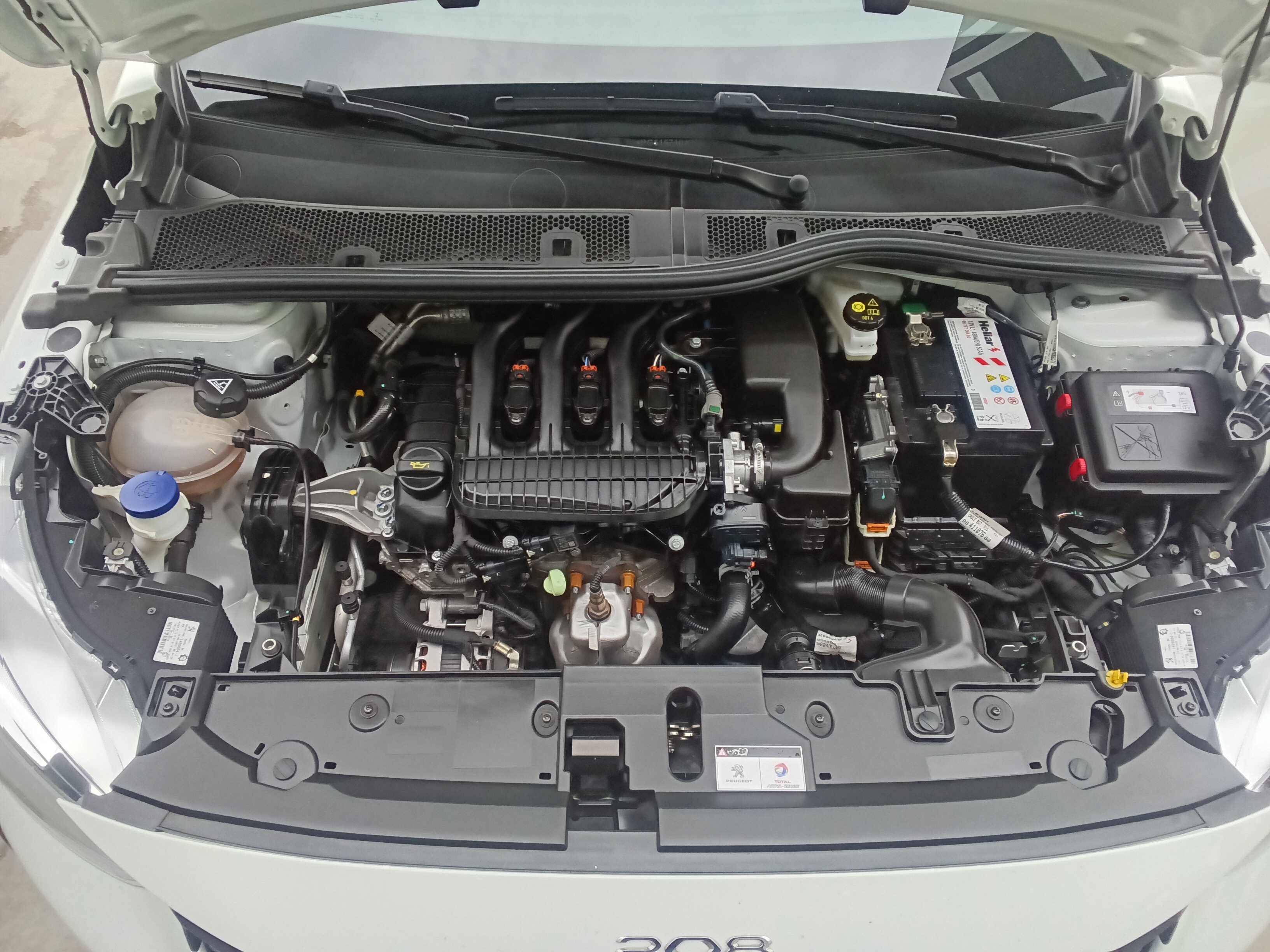 Peugeot 208 miniatura 8