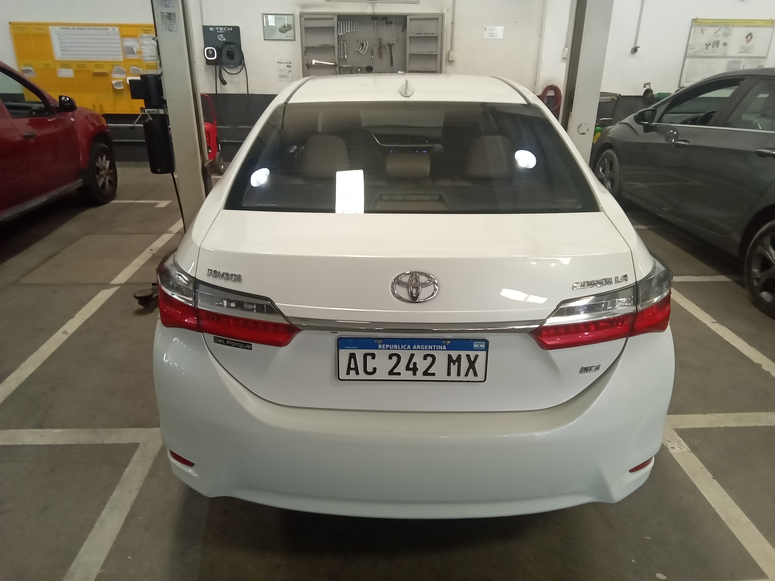 Toyota Corolla miniatura 3