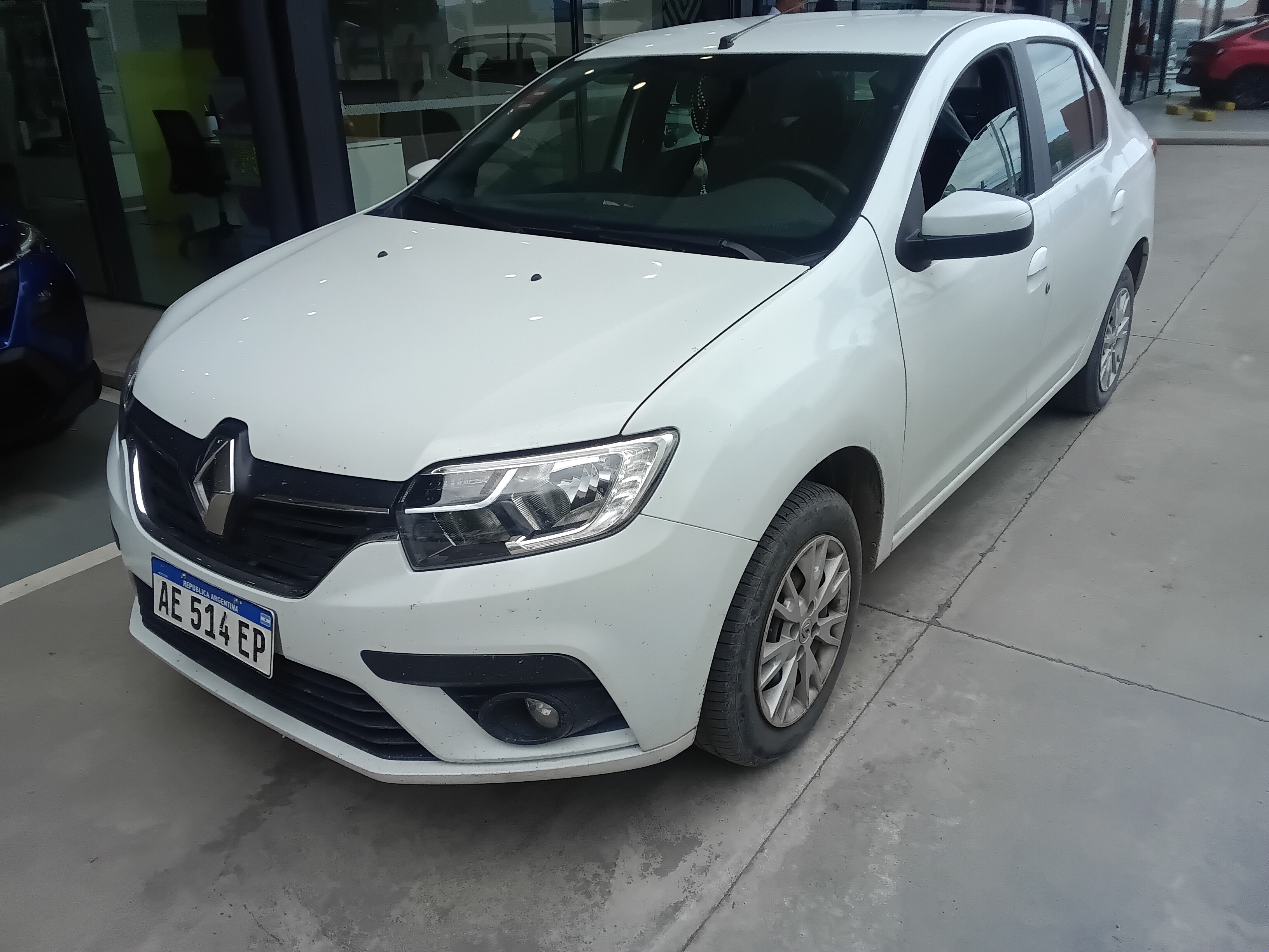 Renault Logan miniatura 2