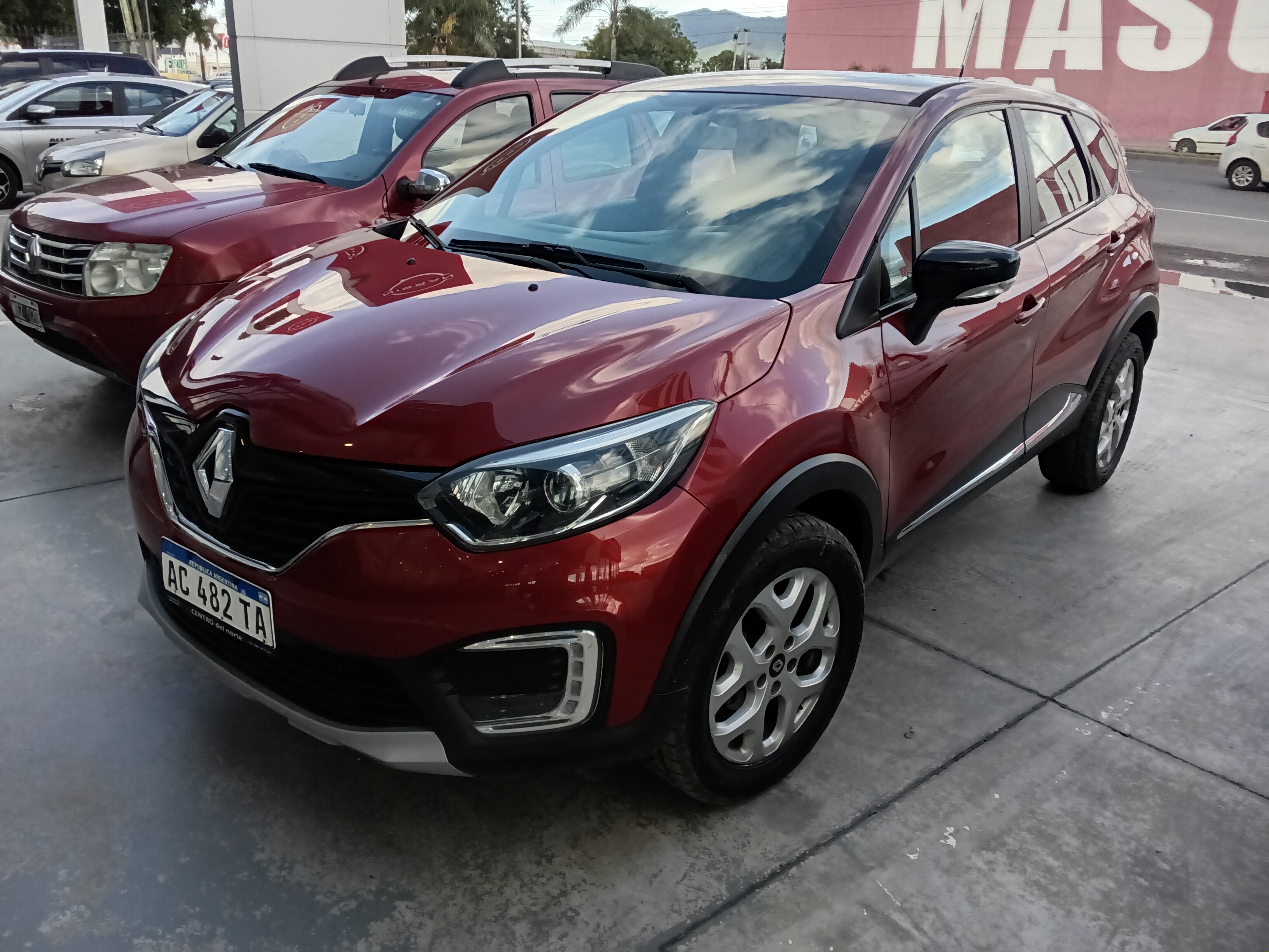 Renault Captur miniatura 2
