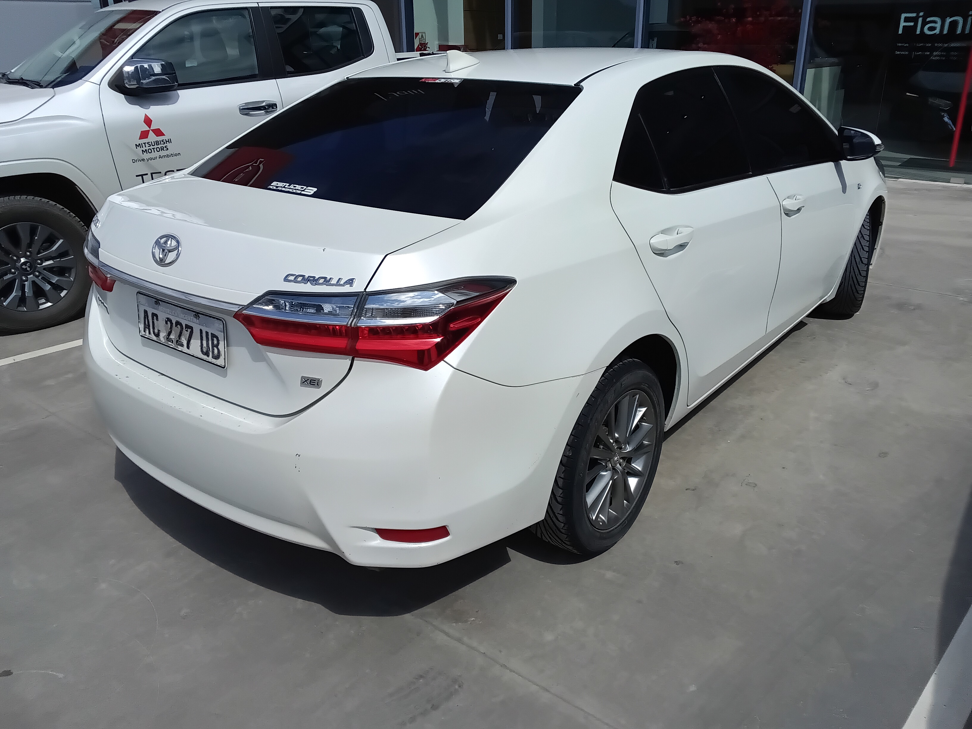 Toyota Corolla miniatura 2
