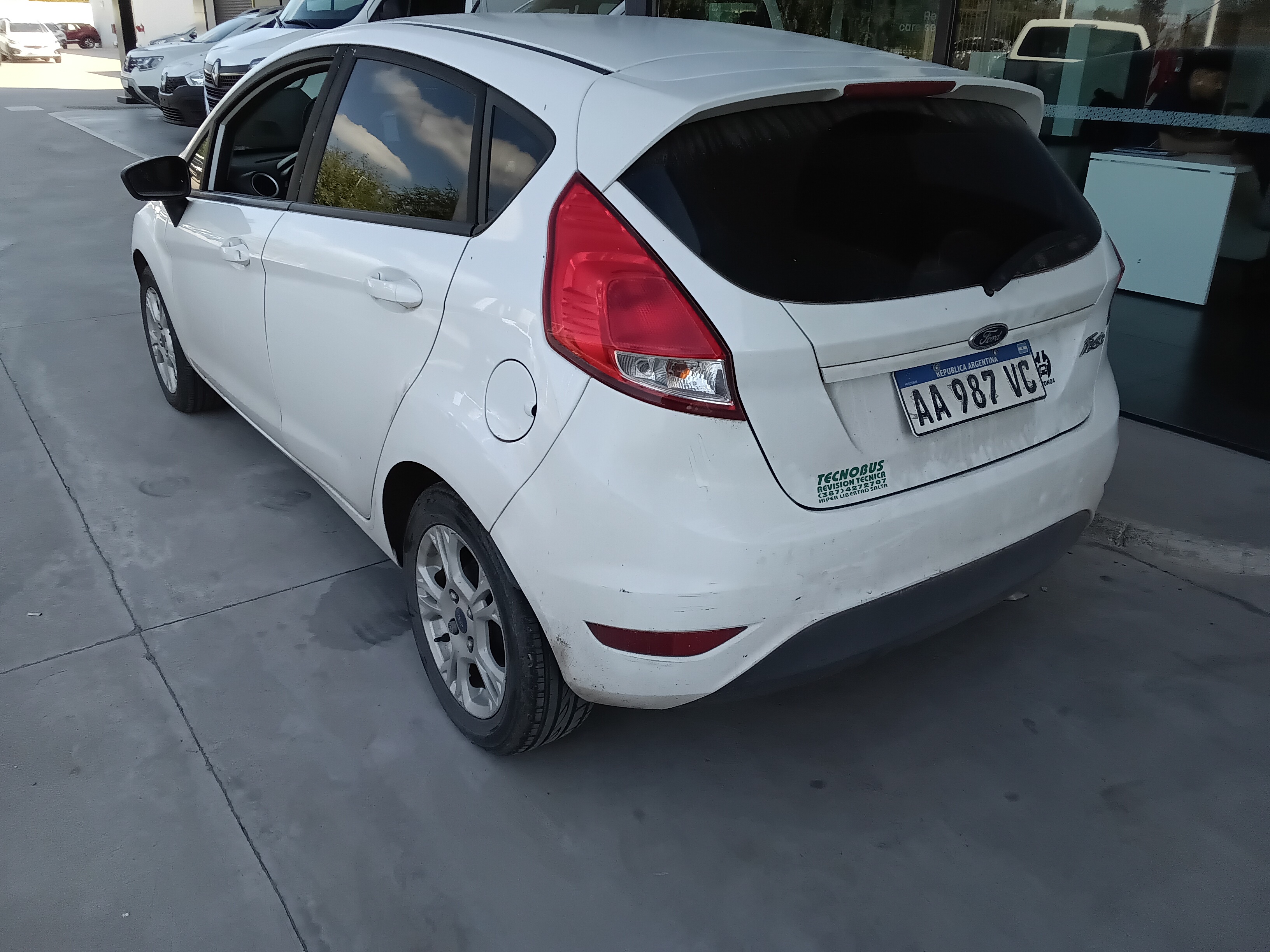 Ford Fiesta miniatura 4