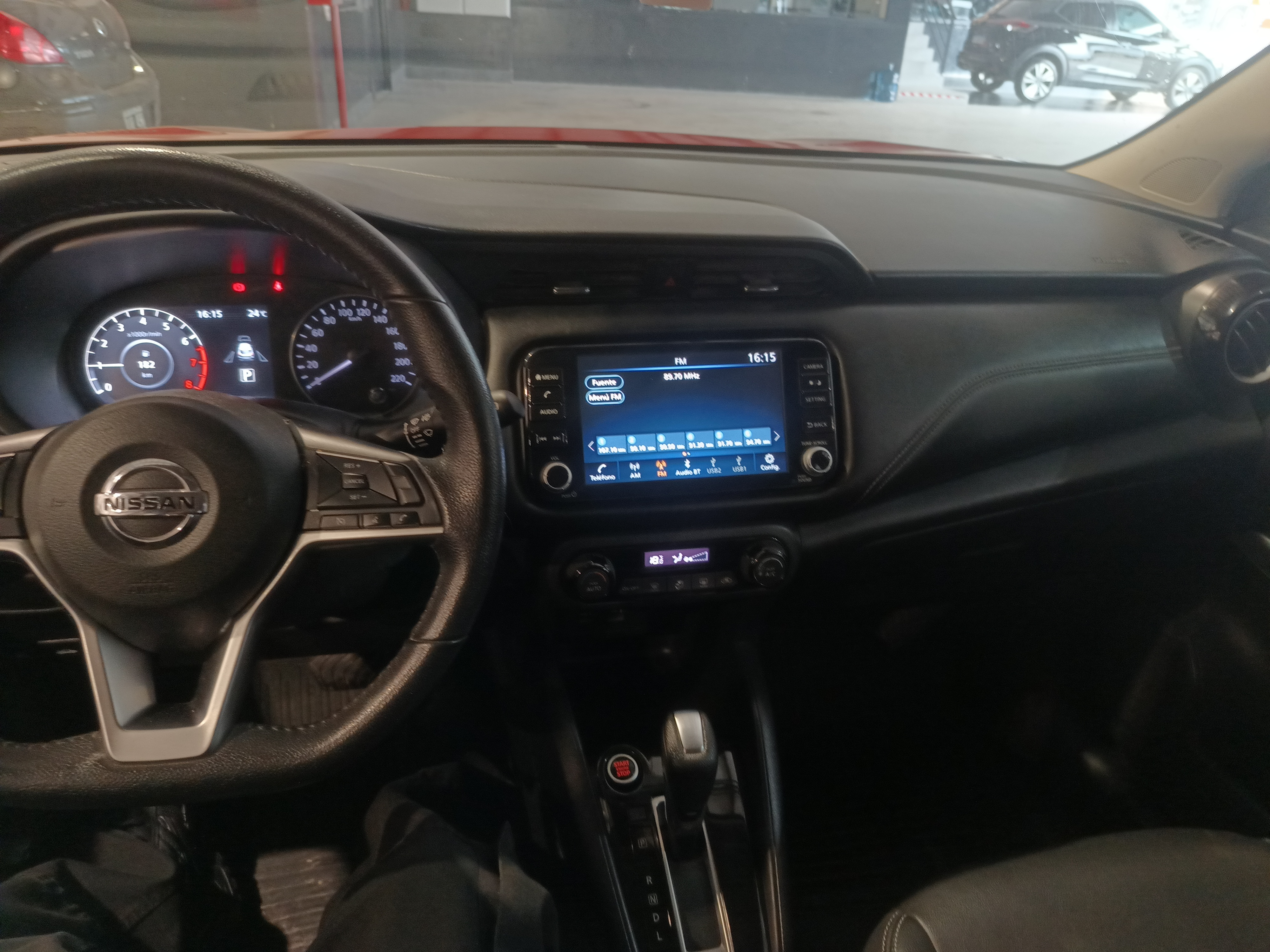 Nissan Kicks miniatura 6