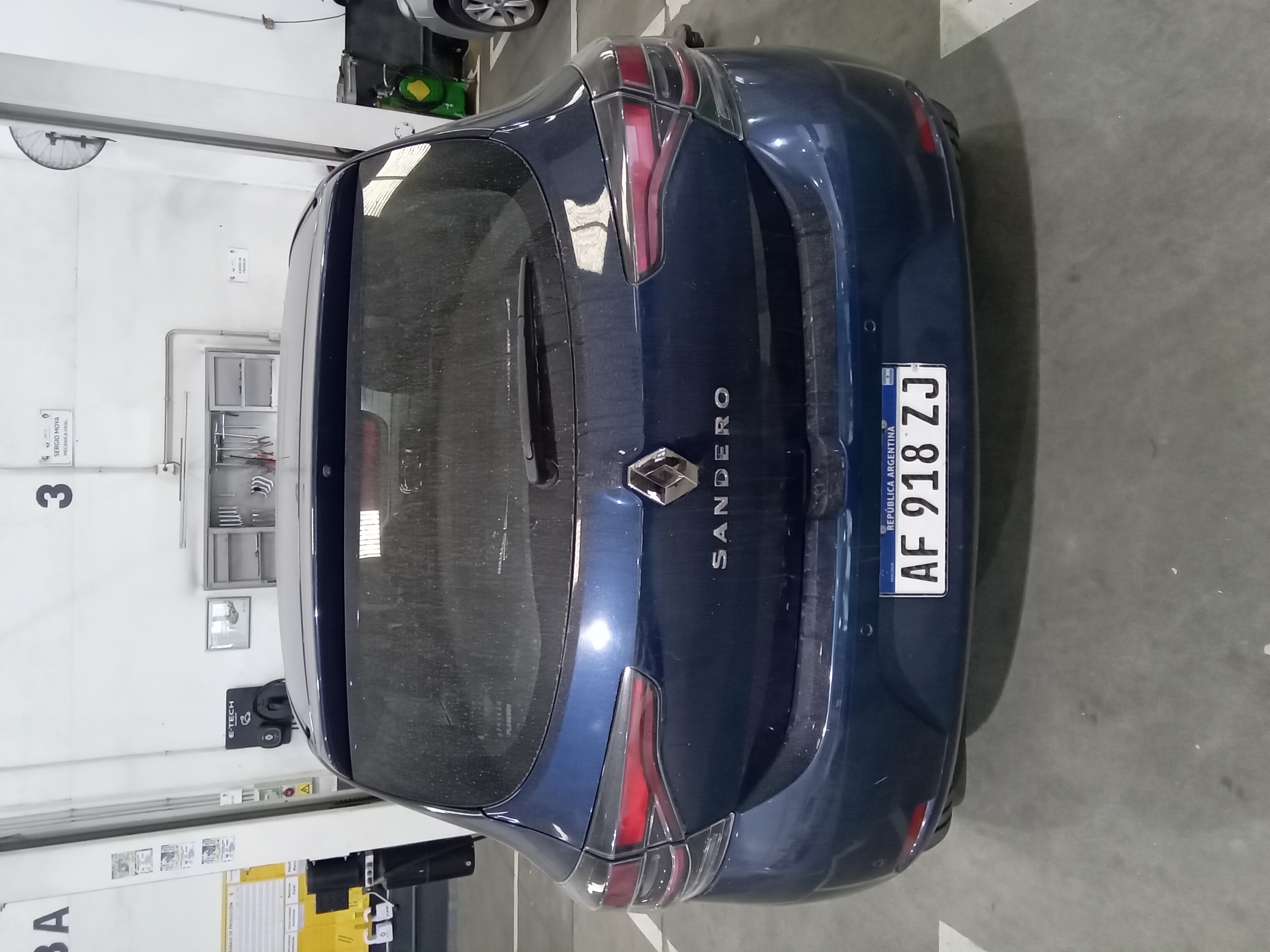Renault Sandero miniatura 4