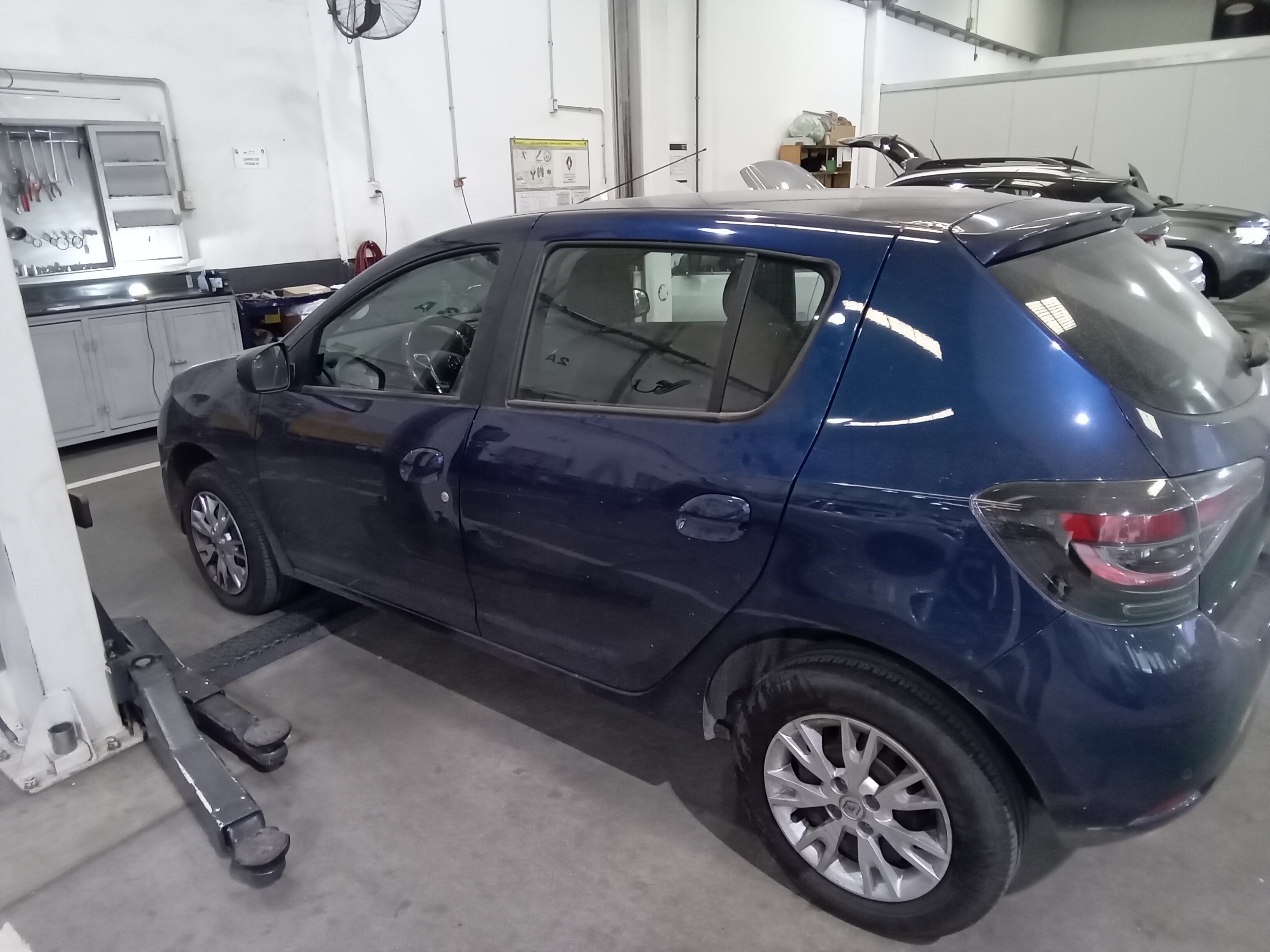 Renault Sandero miniatura 3
