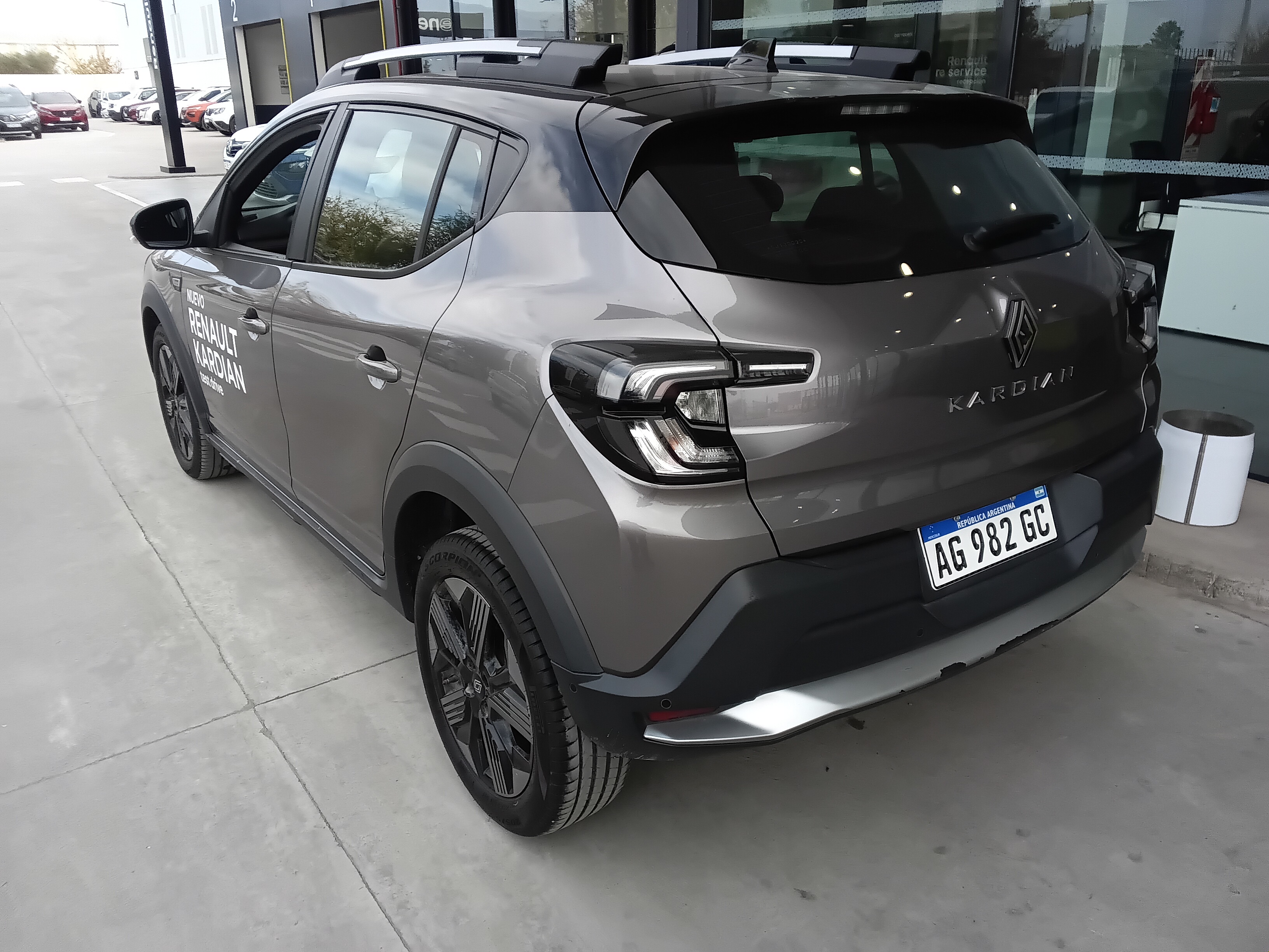 Renault Kardian miniatura 2