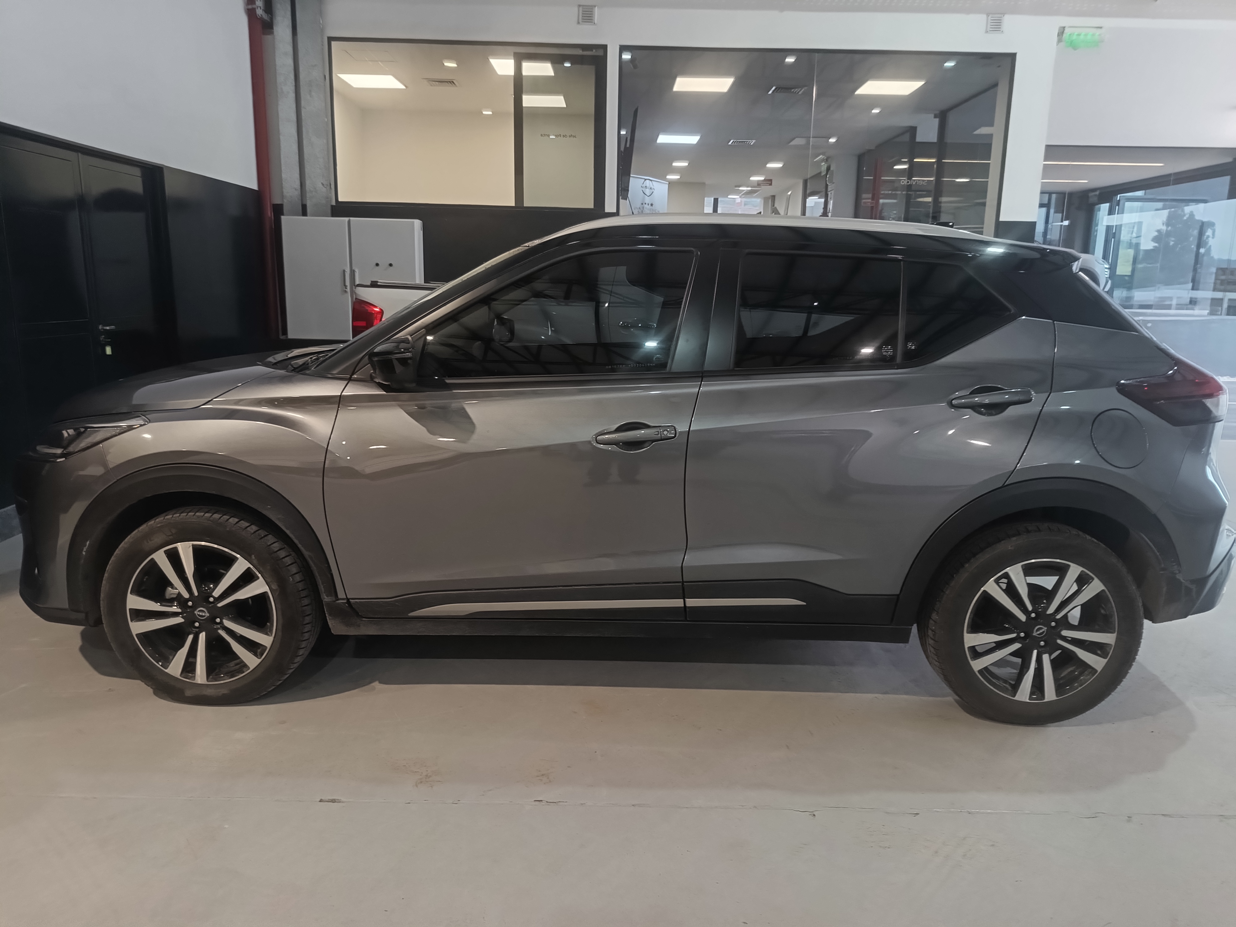 Nissan Kicks miniatura 4
